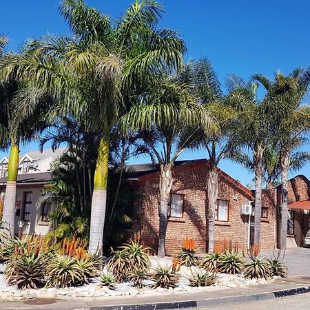 Rainbow Guest House And Tours Uitenhage المظهر الخارجي الصورة