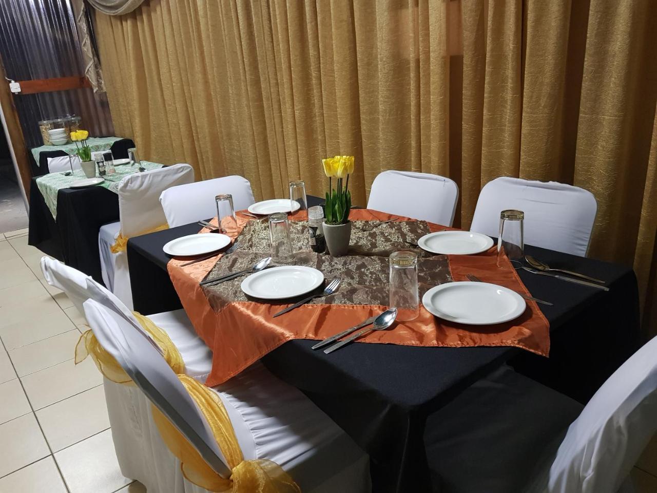 Rainbow Guest House And Tours Uitenhage المظهر الخارجي الصورة